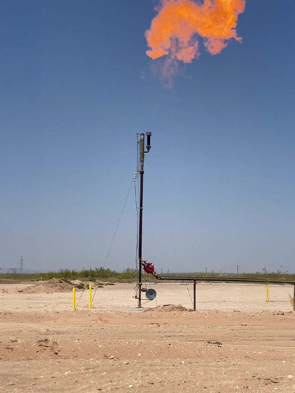 D.B.I. Single Pressure Air Flare operating at a tank battery location