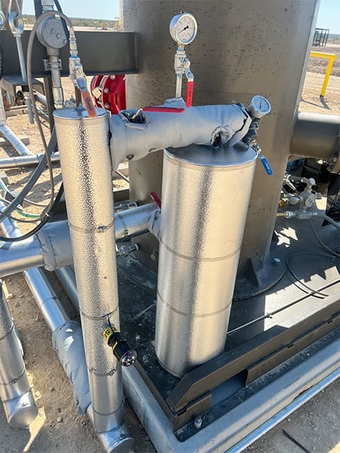 D.B.I. standalone fuel gas knockout pot with integrated regulator and pressure gauge